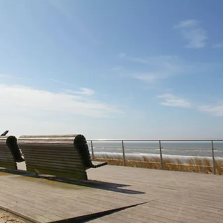 Holiday Sunny Corner * Heiloo